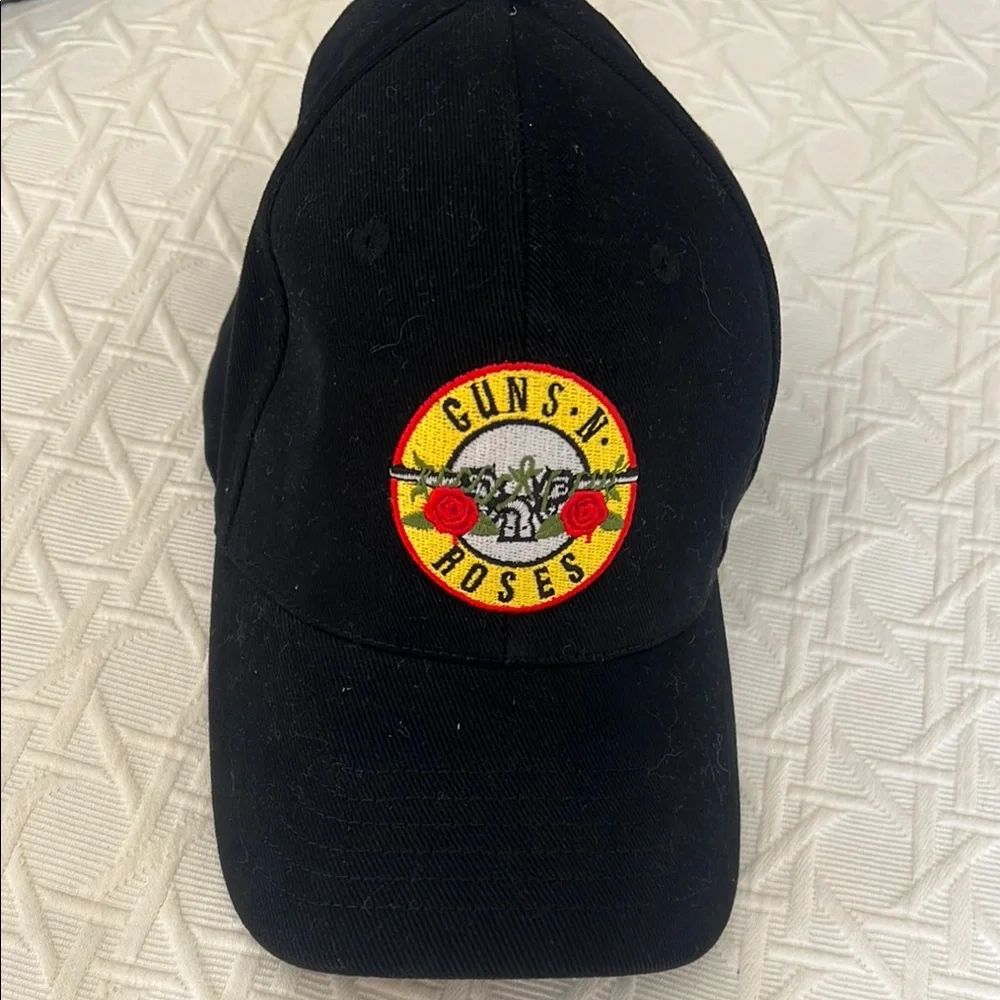 Black Baseball Cap - Picture 1 of 5